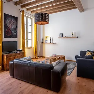 Apartment Le, Avignon